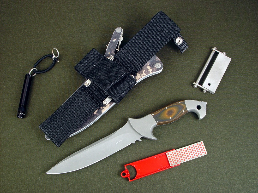 "Anzu" tactical combat knife with accessories, belt loop extender, diamond abrasive sharpener, magnesium firesteel fire starter, Maglite Solitaire flashlight, waterproof, locking, stainless fittings "Anzu" tactical combat knife with accessories, belt loop extender, diamond abrasive sharpener, magnesium firesteel fire starter, Maglite Solitaire flashlight, waterproof, locking, stainless fittings