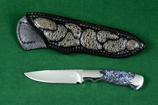 "Zosma" obverse side view in T3 deep cryogenically treated 440C high chromium martensitic stainless steel blade, 304 stainless steel bolsters, Texas Moss Agate gemstone handle, sheath in leather shoulder inlaid with frog skin, nylon stitching